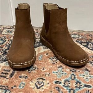 L.L. Bean Women's Brown Ankle Boots